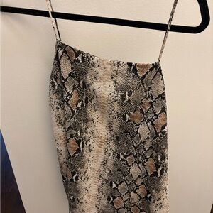 Fantastic Fawn Snake Pattern Tank